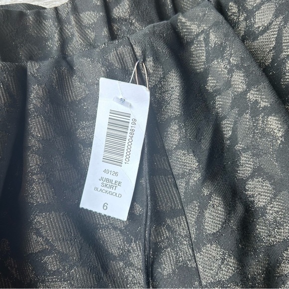 NWT Aritzia Talula Black & Bronze  Abstract Patterned Flared Mini Skirt - Picture 6 of 15